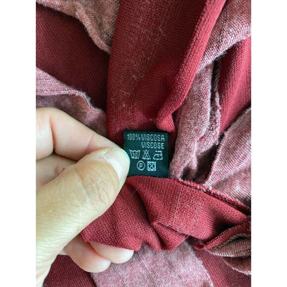 Italian Jersey Neck Scarf Shutter Style Italy Pink/Burgundy Oblong Rectangle EUC - Picture 5 of 7